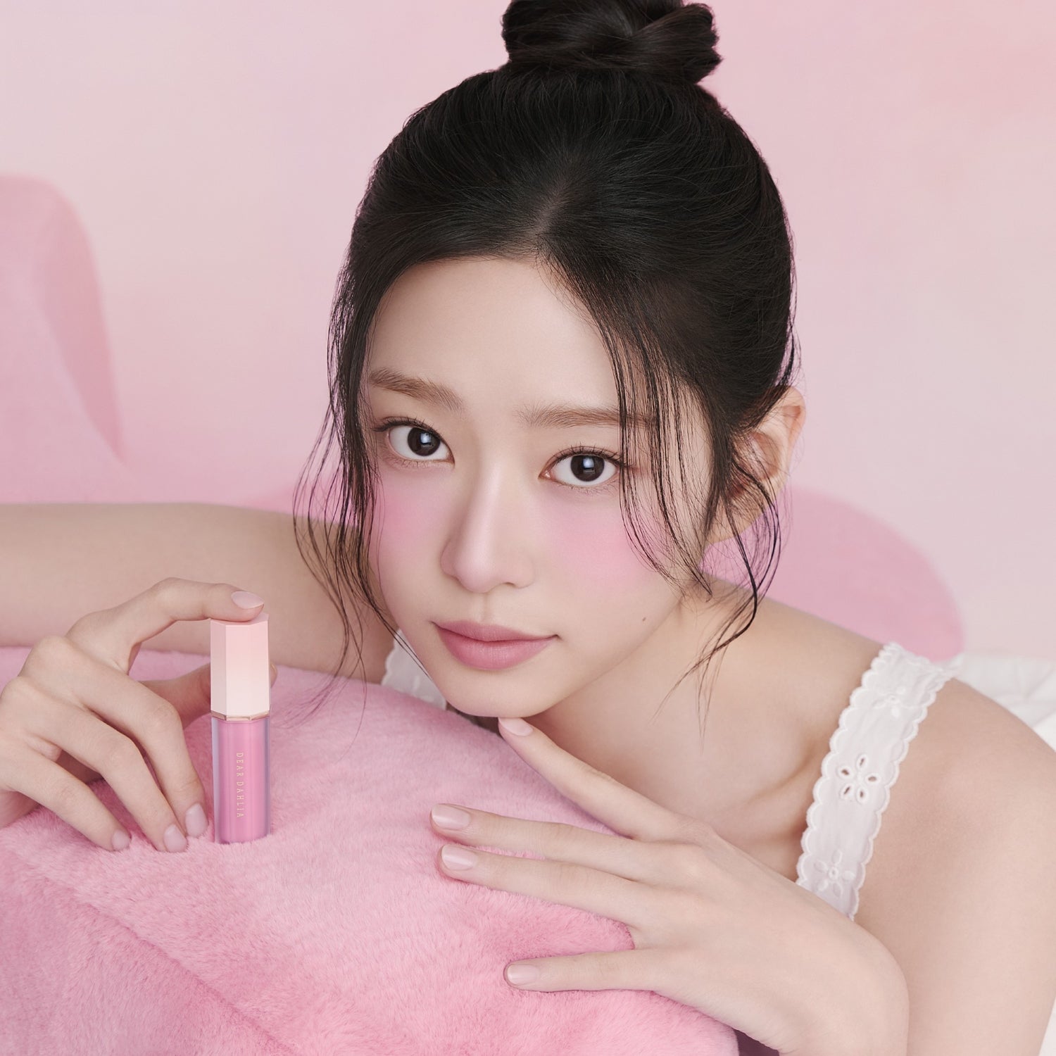 Petal Blur Cream Blush